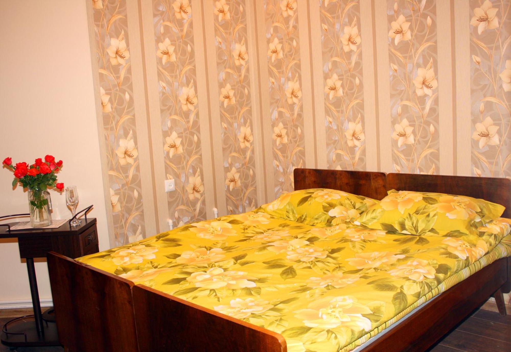 Christy Hotel Goris Room photo