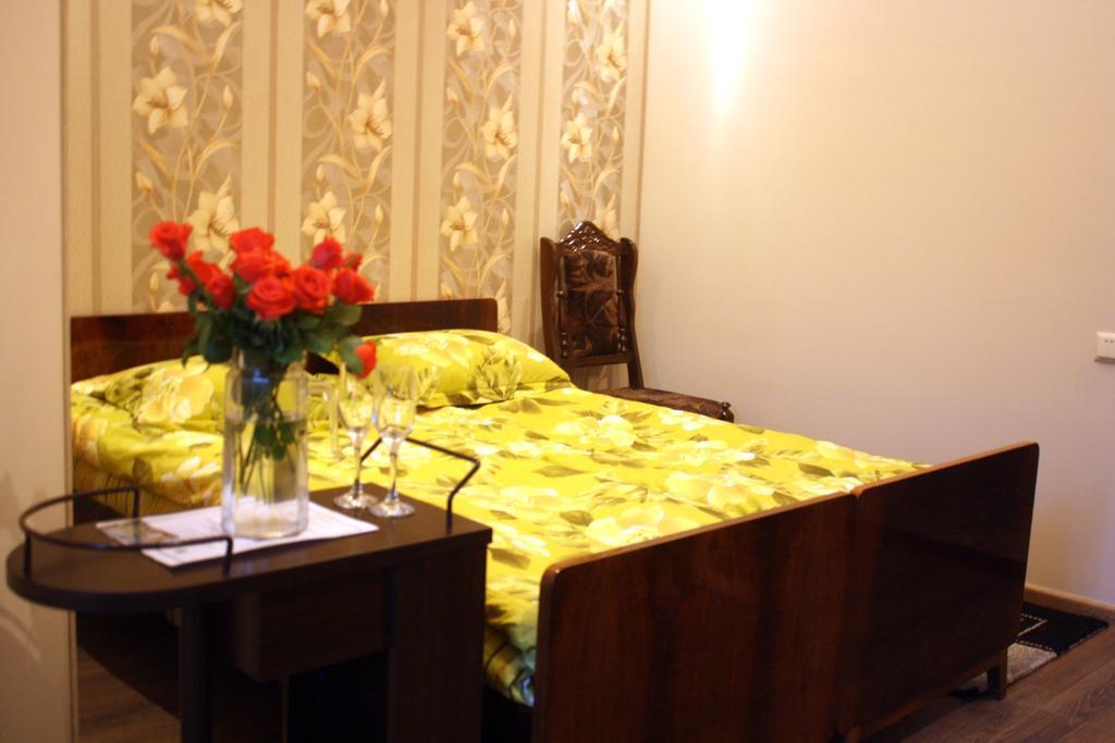 Christy Hotel Goris Room photo